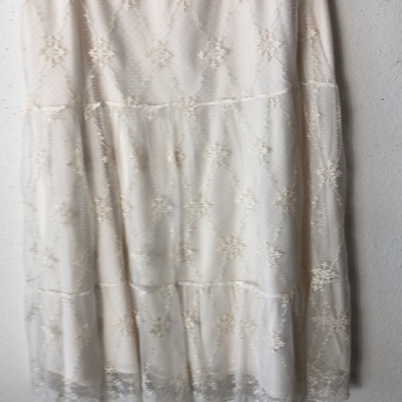 Chicos lace skirt completely lined. Chicos 2 or L. - Picture 3 of 8